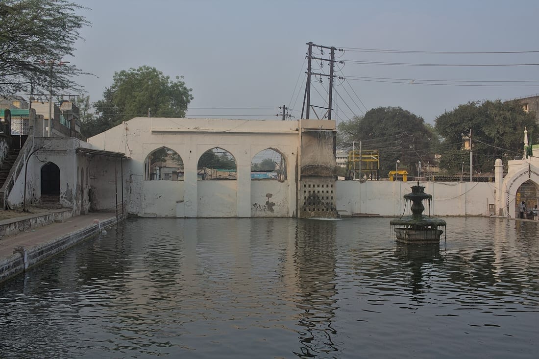 Panchakki historic water mill, Chh. Sambhajinagar (Aurangabad) - the central old-city landmark close to Nirala Bazaar, the commercial belt where Shaats Electrical services shops and restaurants